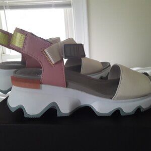 Sorel Kinetic Impact Y-Strap High Women's Wedge Sandal. New with box